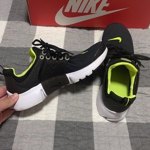 Nike Presto (GS) kids - fits like women’s 6.5